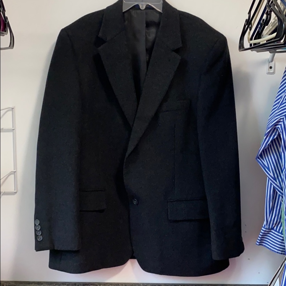Black heathered wool sports coat